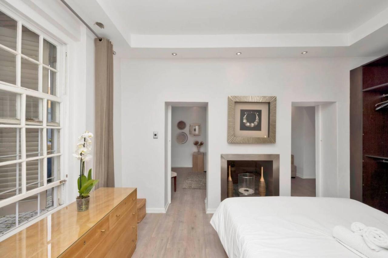Charming Townhouse In De Waterkant ケープタウン エクステリア 写真